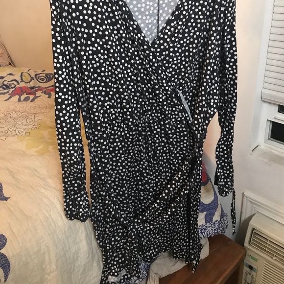 Polka Dot Wrap Dress - Picture 5 of 5